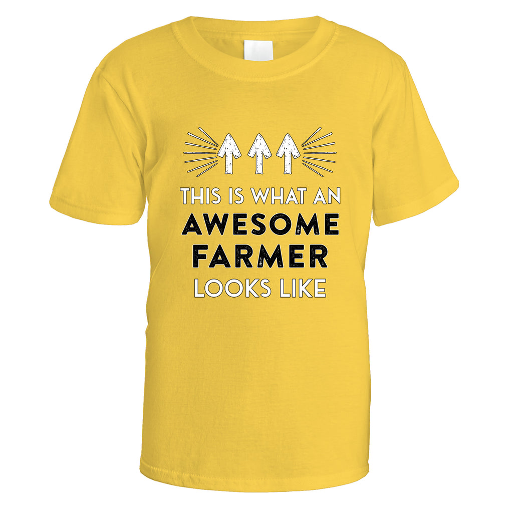 Awesome Farmer T-Shirt - Small / Daisy