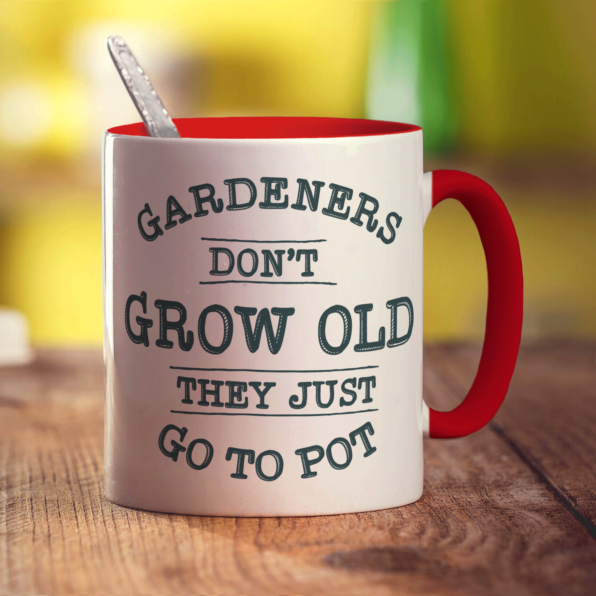 Gardeners Don't Grow Old They Just Go To Pot Mug - Standard 330ml (11oz) / Red