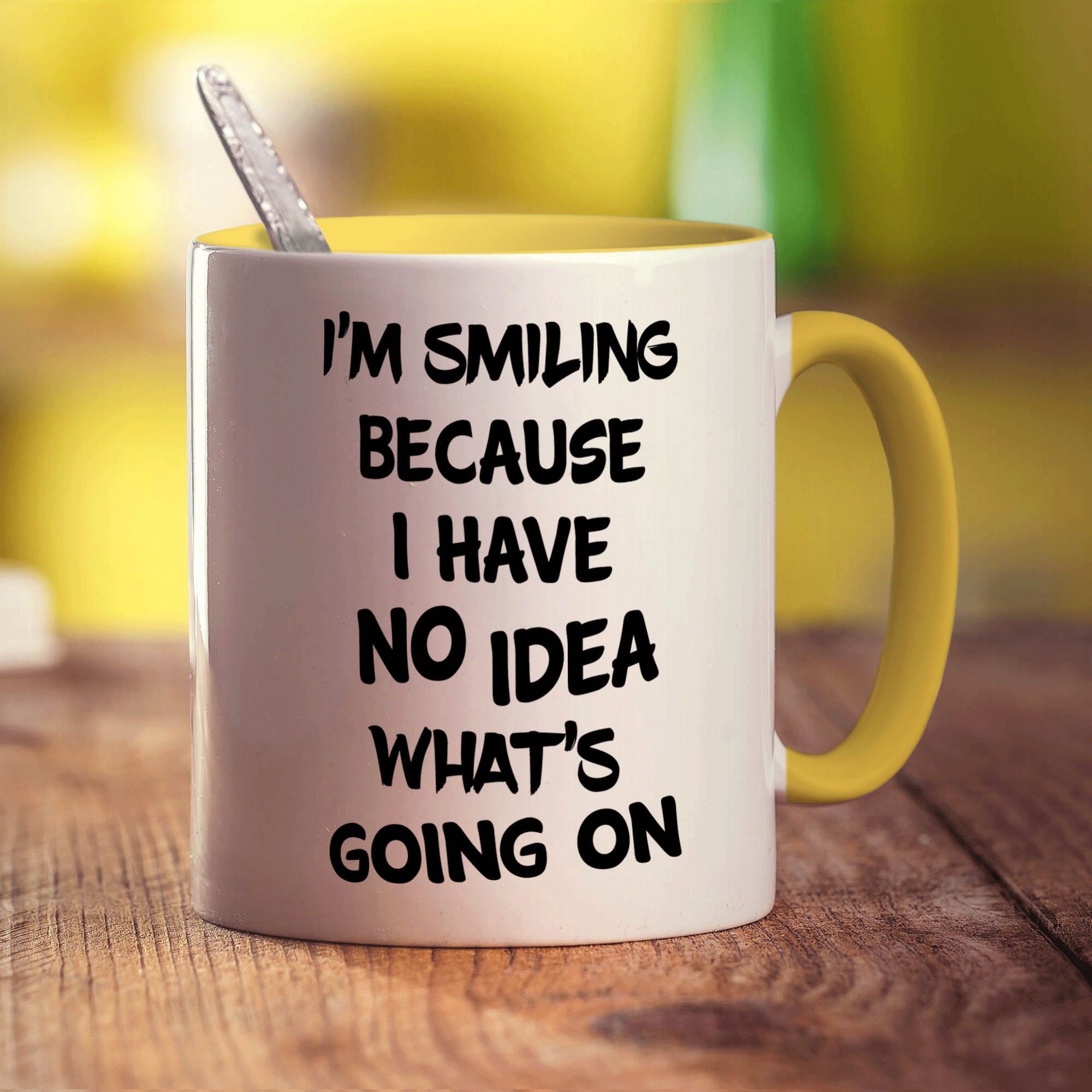 I'm Smiling Because I Have No Idea What's Going On Mug - Standard 330ml (11oz) / Yellow