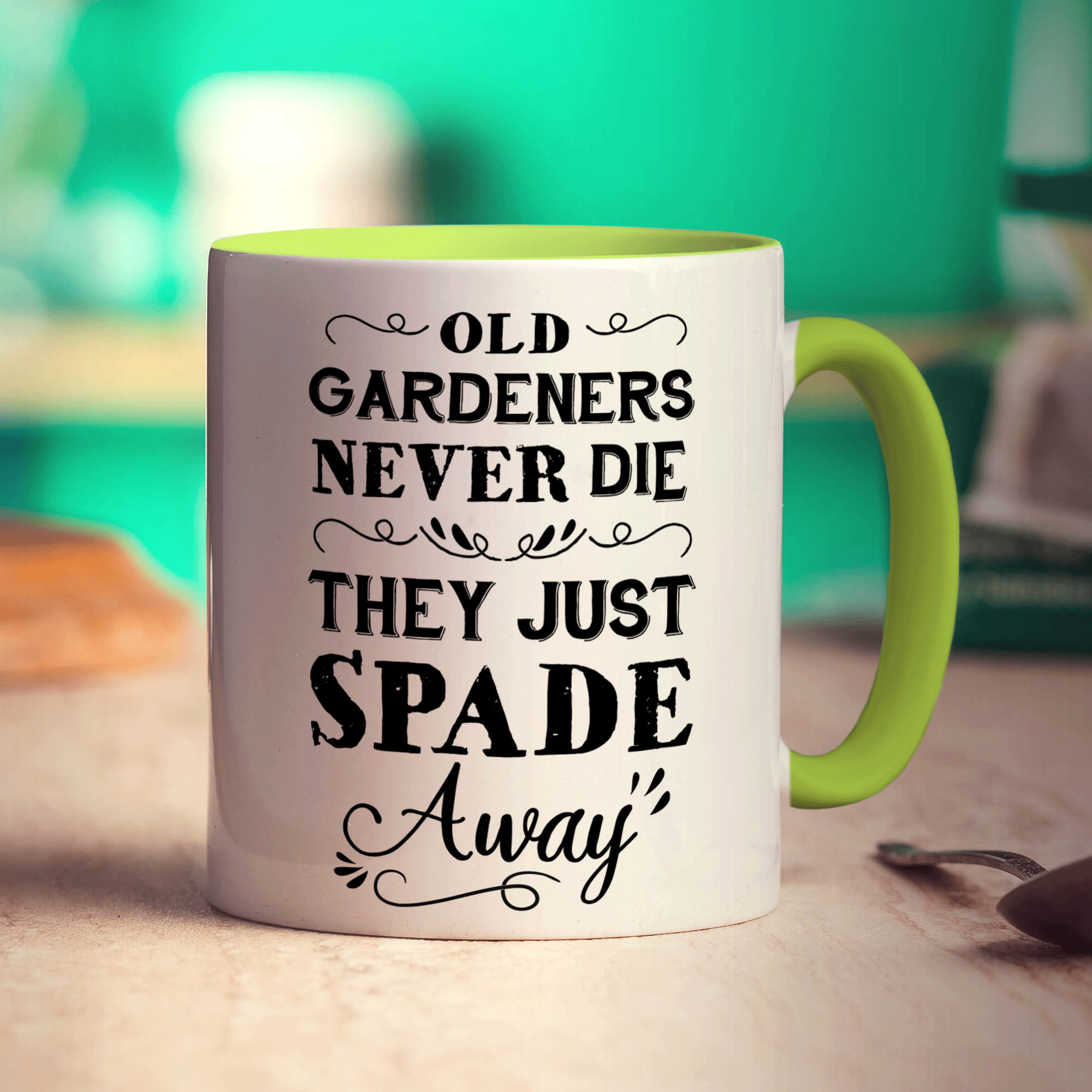 Old Gardeners Never Die They Just Spade Away Mug - Standard 330ml (11oz) / Green