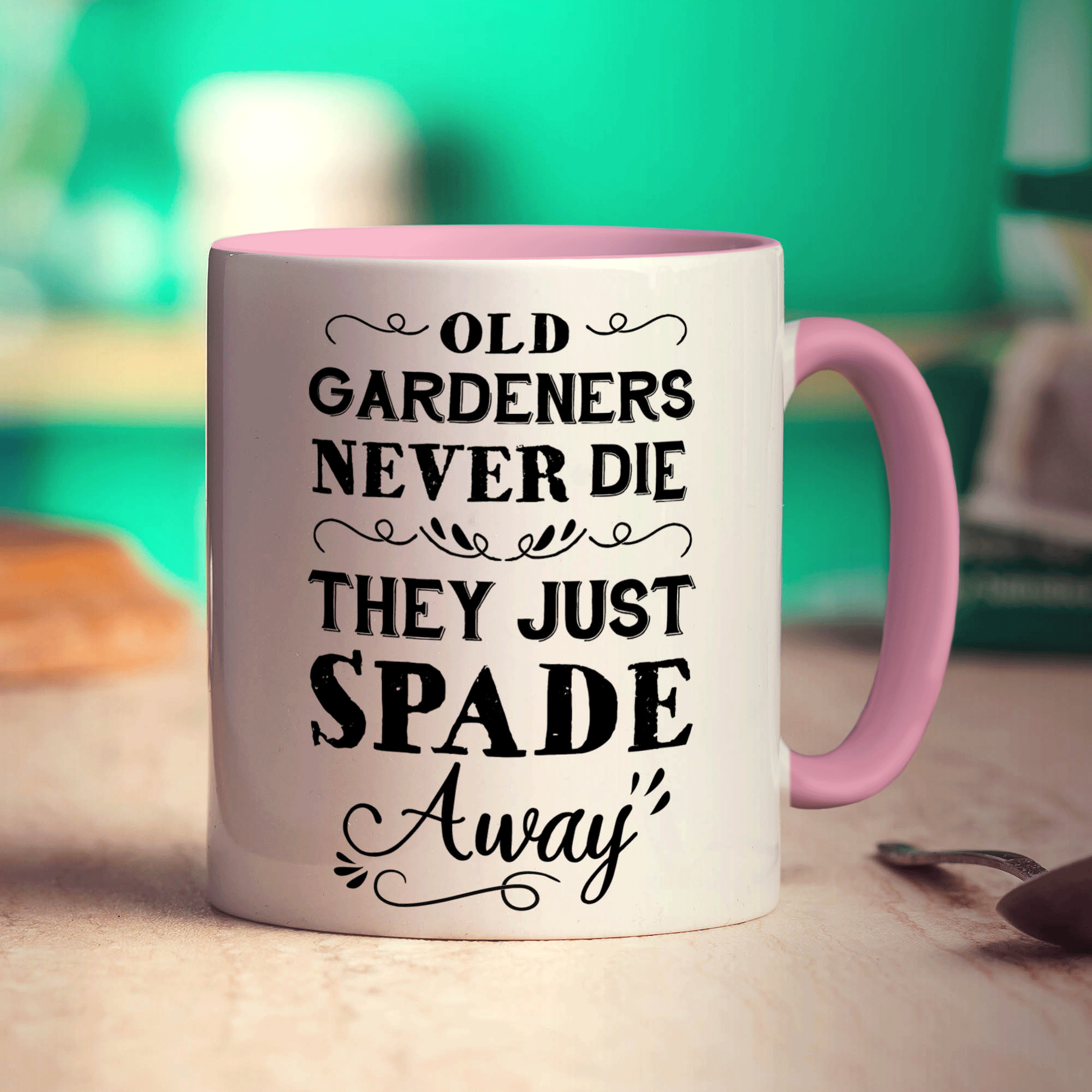Old Gardeners Never Die They Just Spade Away Mug - Standard 330ml (11oz) / Pink