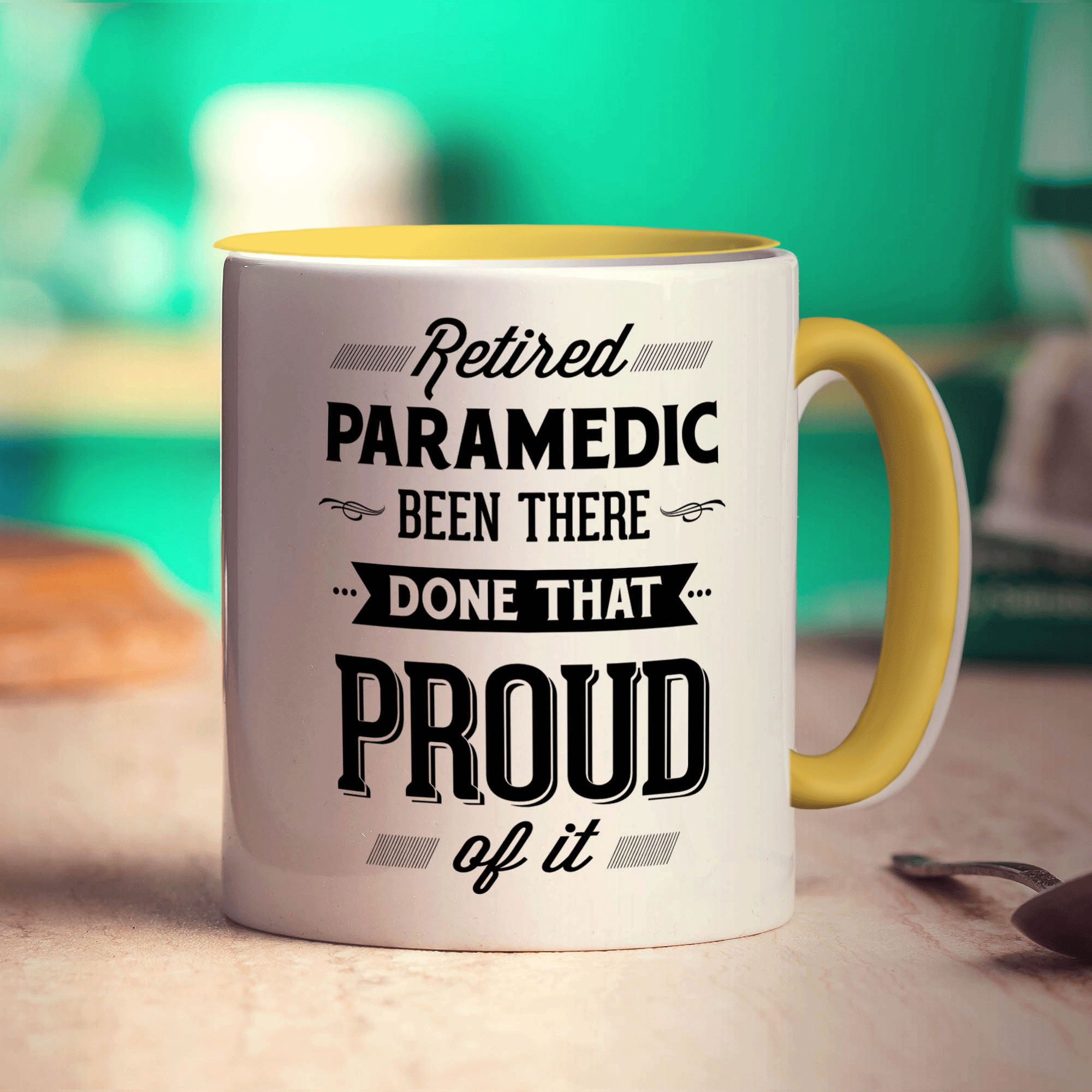 Retired Paramedic, Been There, Done That. Proud Of It Mug - Standard 330ml (11oz) / Yellow
