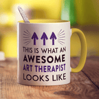 This Is What An Awesome Art Therapist Looks Like Mug - Standard 330ml (11oz) / Yellow