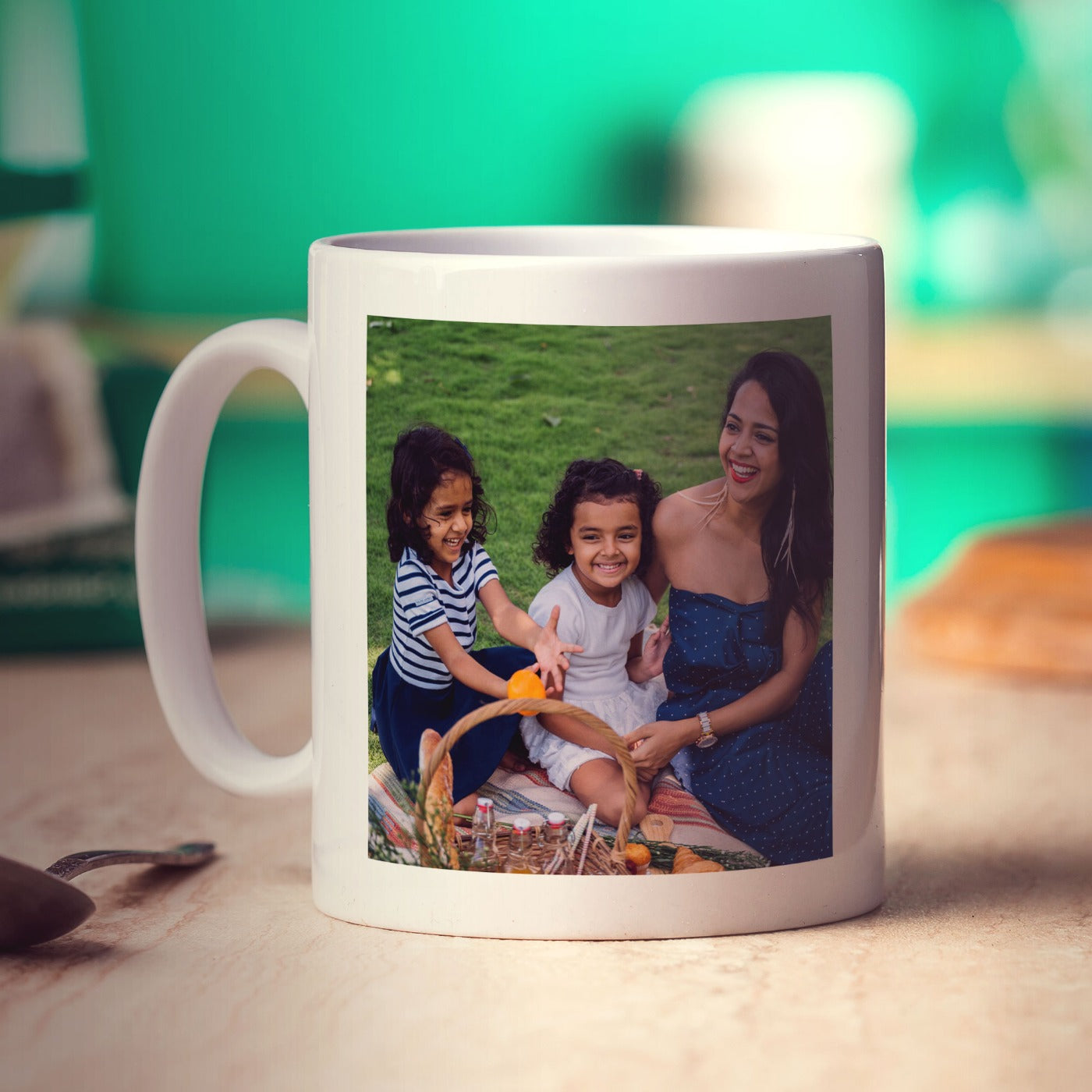 To the Best Auntie Personalised Photo Mug